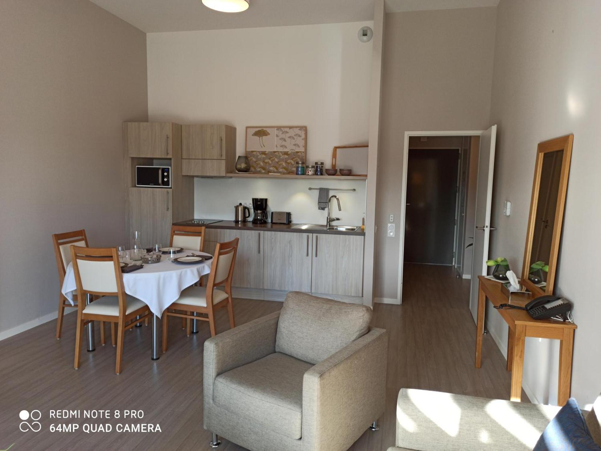 Domitys - Le Manoir Apartment Perignat-les-Sarlieve Bilik gambar