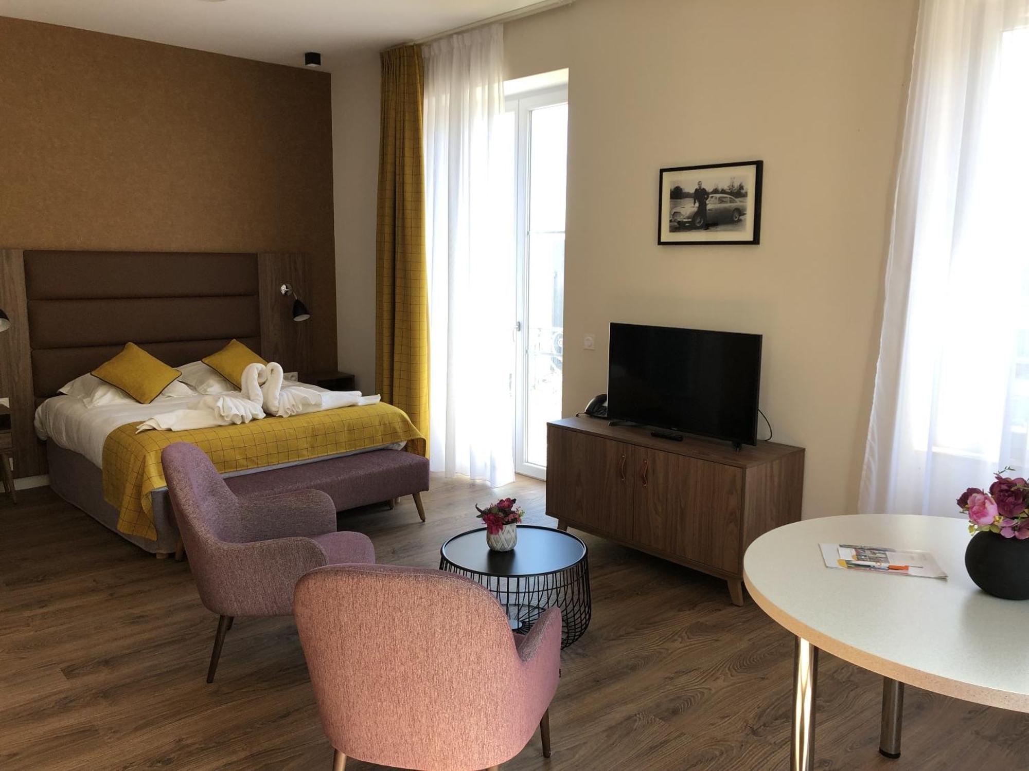 Domitys - Le Manoir Apartment Perignat-les-Sarlieve Luaran gambar
