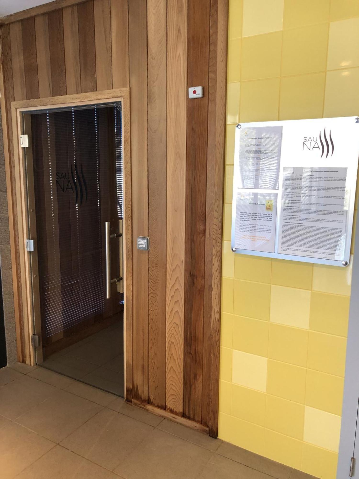 Domitys - Le Manoir Apartment Perignat-les-Sarlieve Luaran gambar