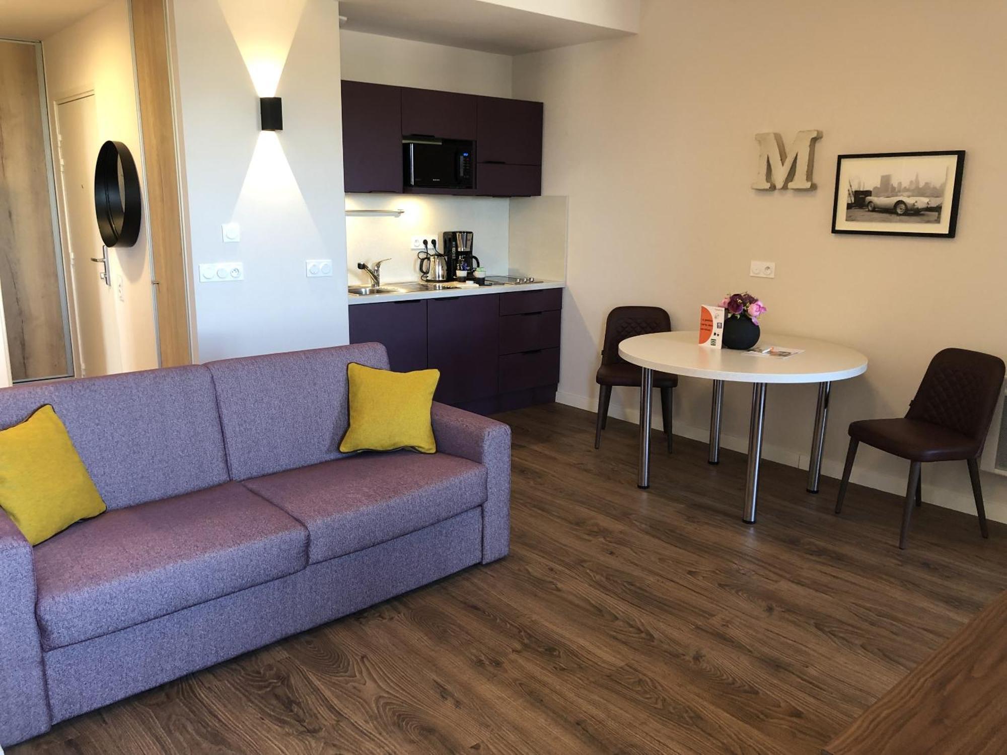 Domitys - Le Manoir Apartment Perignat-les-Sarlieve Luaran gambar